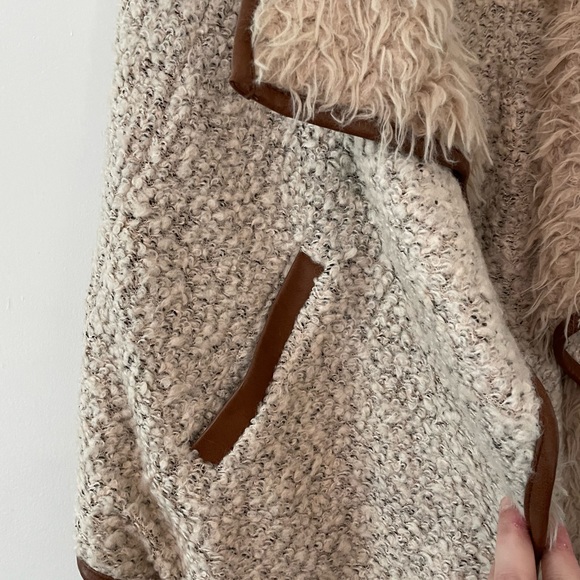 Sherpa vest - Picture 3 of 4